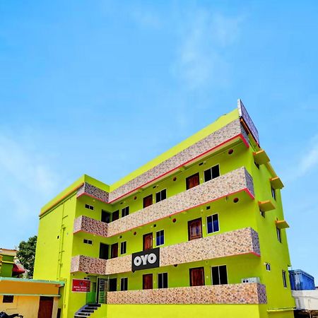 Oyo Flagship 81058 Royal Regalia Hotel Bhubaneswar Luaran gambar