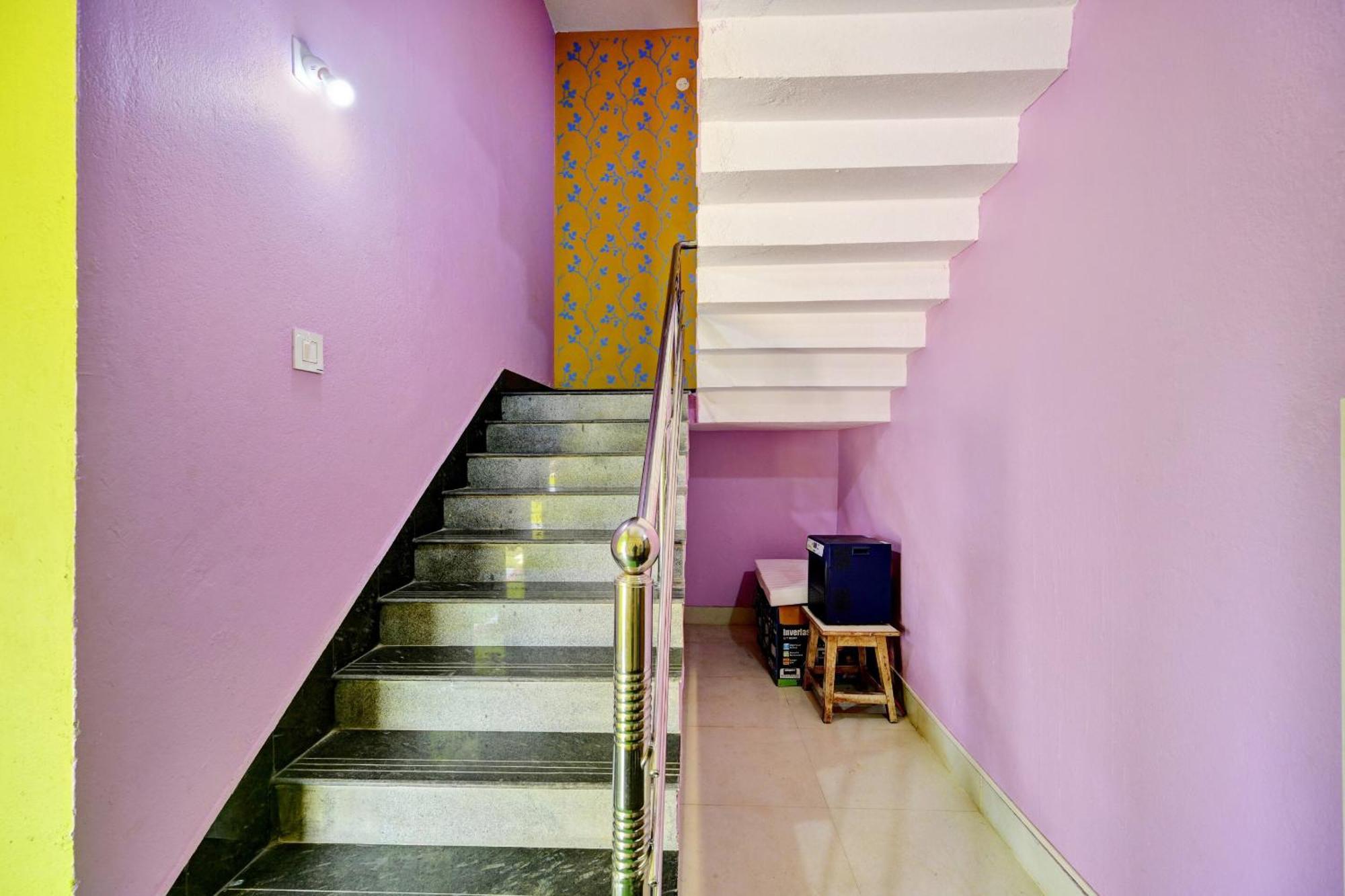 Oyo Flagship 81058 Royal Regalia Hotel Bhubaneswar Luaran gambar