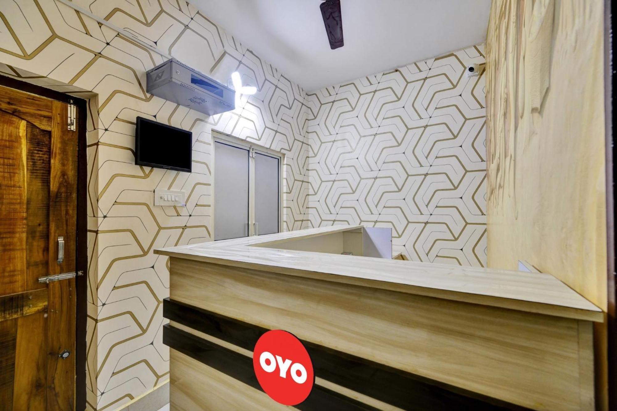 Oyo Flagship 81058 Royal Regalia Hotel Bhubaneswar Luaran gambar