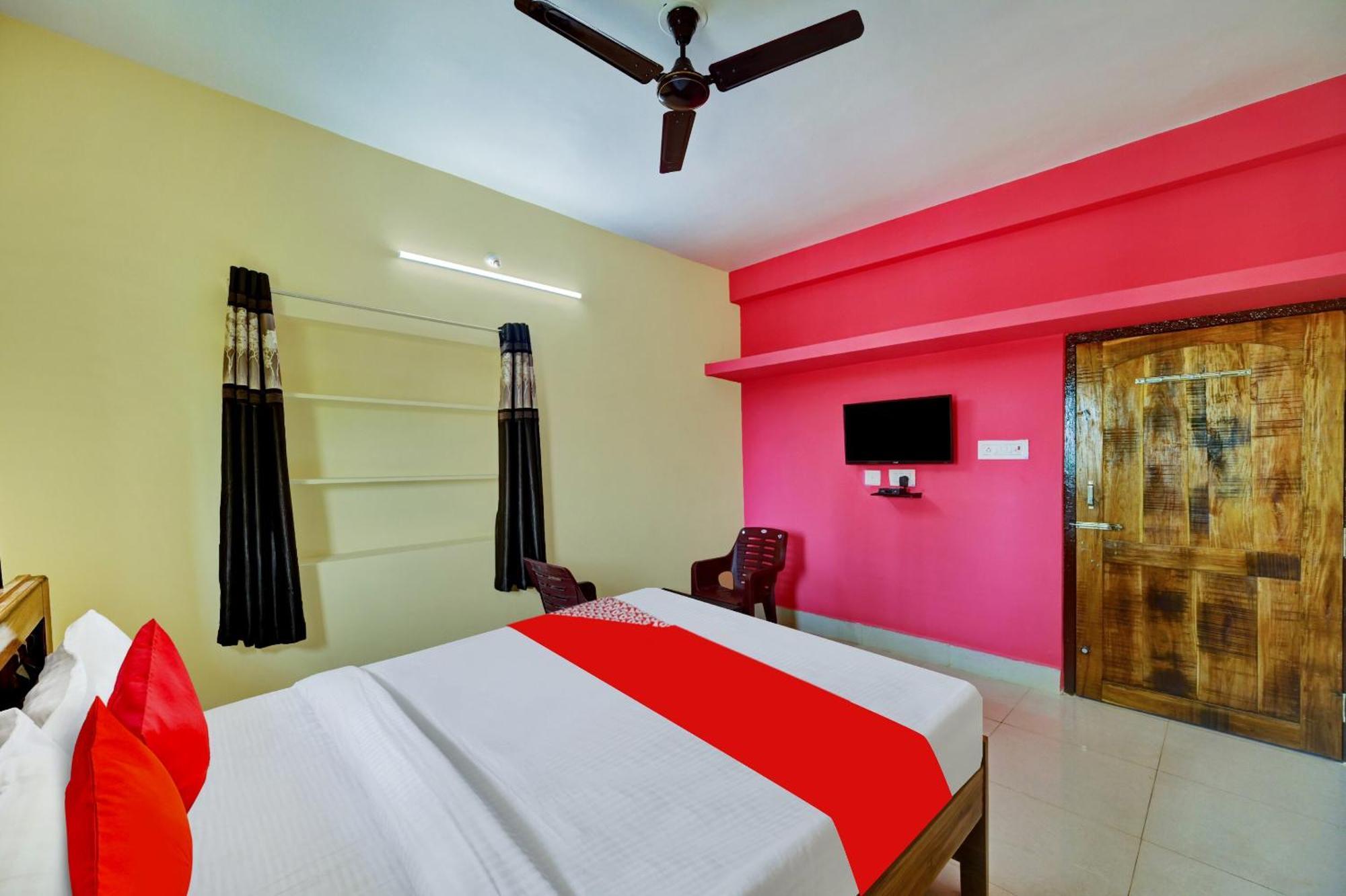 Oyo Flagship 81058 Royal Regalia Hotel Bhubaneswar Luaran gambar