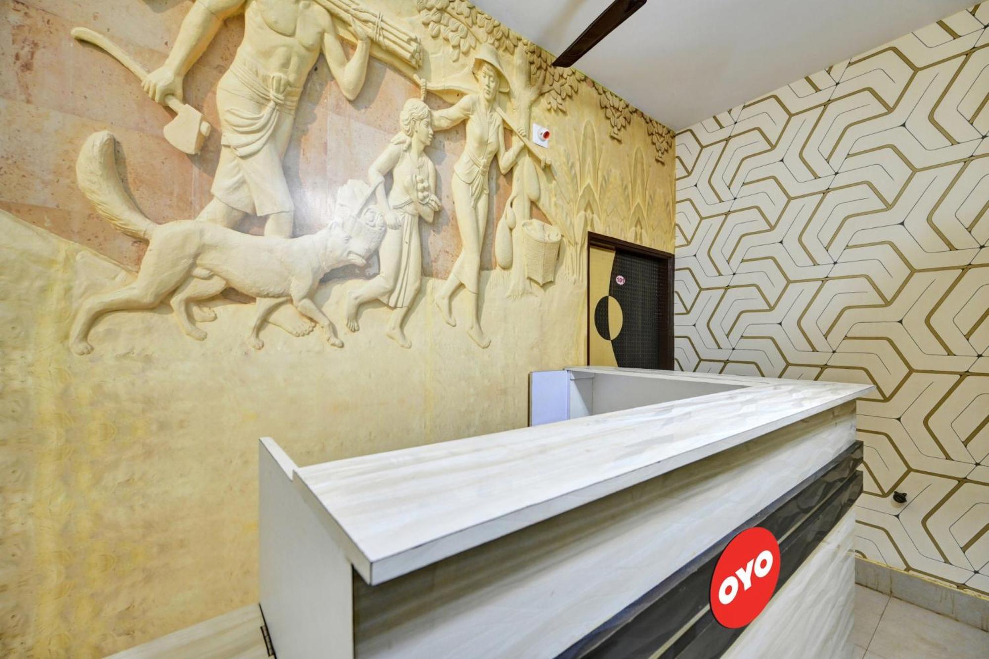 Oyo Flagship 81058 Royal Regalia Hotel Bhubaneswar Luaran gambar